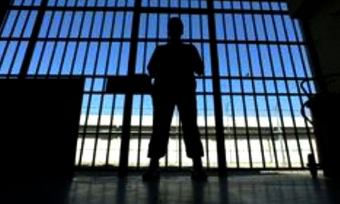 Condena por violencia institucional