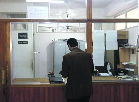 Un empleado judicial se electrocutó en los Tribunales de San Juan