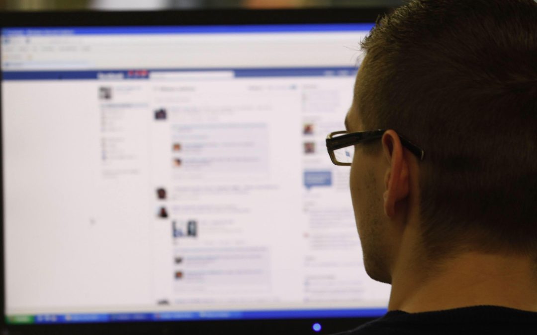 Medios: Se restringe la libertad de expresión on line en el país