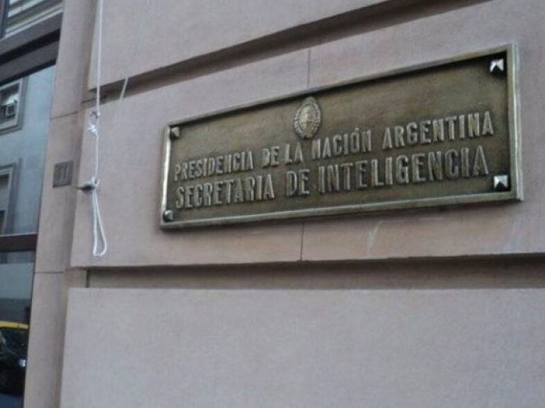 Denuncian espionaje ilegal a una asociación anti minería y a la comunidad mapuche