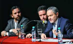 Jornada de reflexión por amenazas de bomba en colegios