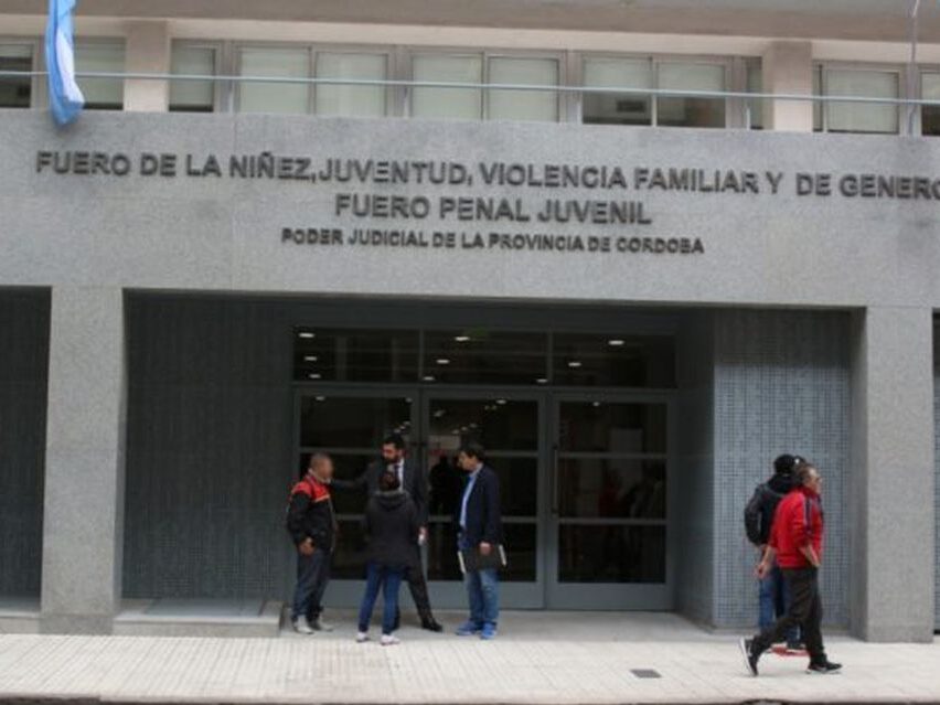 Córdoba: sobreseyeron a joven que asfixió a su bebé tras el parto