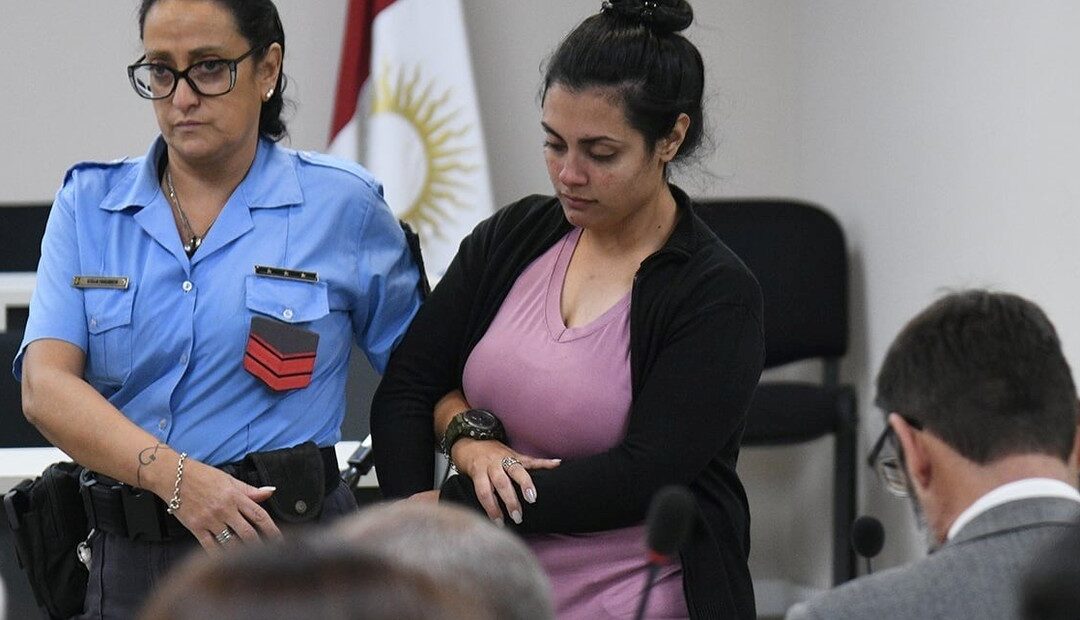 Asesinato en serie de bebés en Córdoba: condenaron a prisión perpetua a la enfermera Brenda Agüero