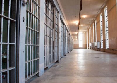 Solo 6 de cada 10 personas detenidas en cárceles federales tienen condena firme