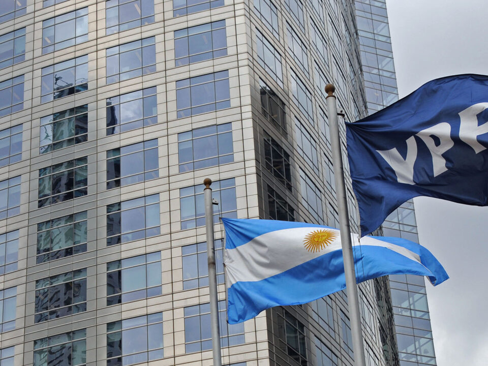 La Justicia de EE.UU. falló a favor de YPF y anuló la condena que obligaba a la Argentina a pagar U$S16.000 millones