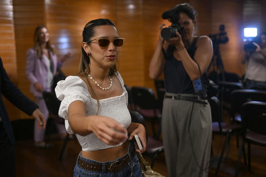 Brasil le concedió un hábeas corpus a la abogada argentina Agostina Páez y podrá regresar al país