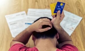 Fallo ejemplar | Un banco deberá pagar dos millones por embargar a un hombre que confundió con un deudor por tener el mismo nombre