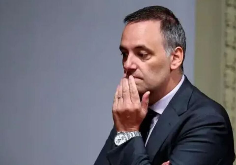 El vecino de Adorni declaró que le alquiló una casa por 18 meses y recibió US$21.000 en efectivo