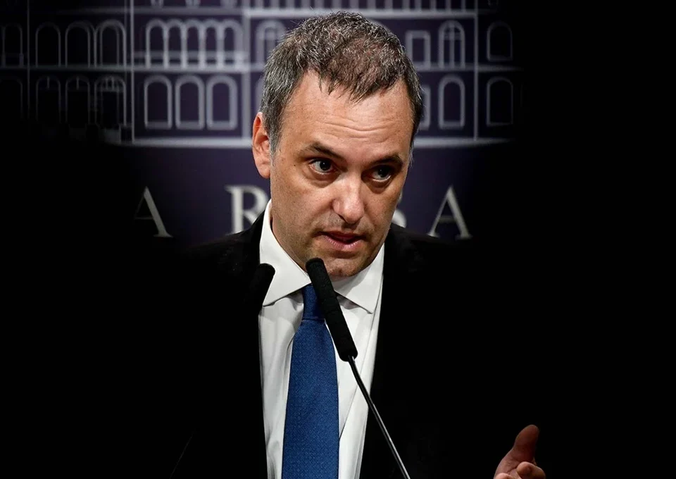 El fiscal Pollicita amplió la investigación sobre el patrimonio de Manuel Adorni y su entorno familiar