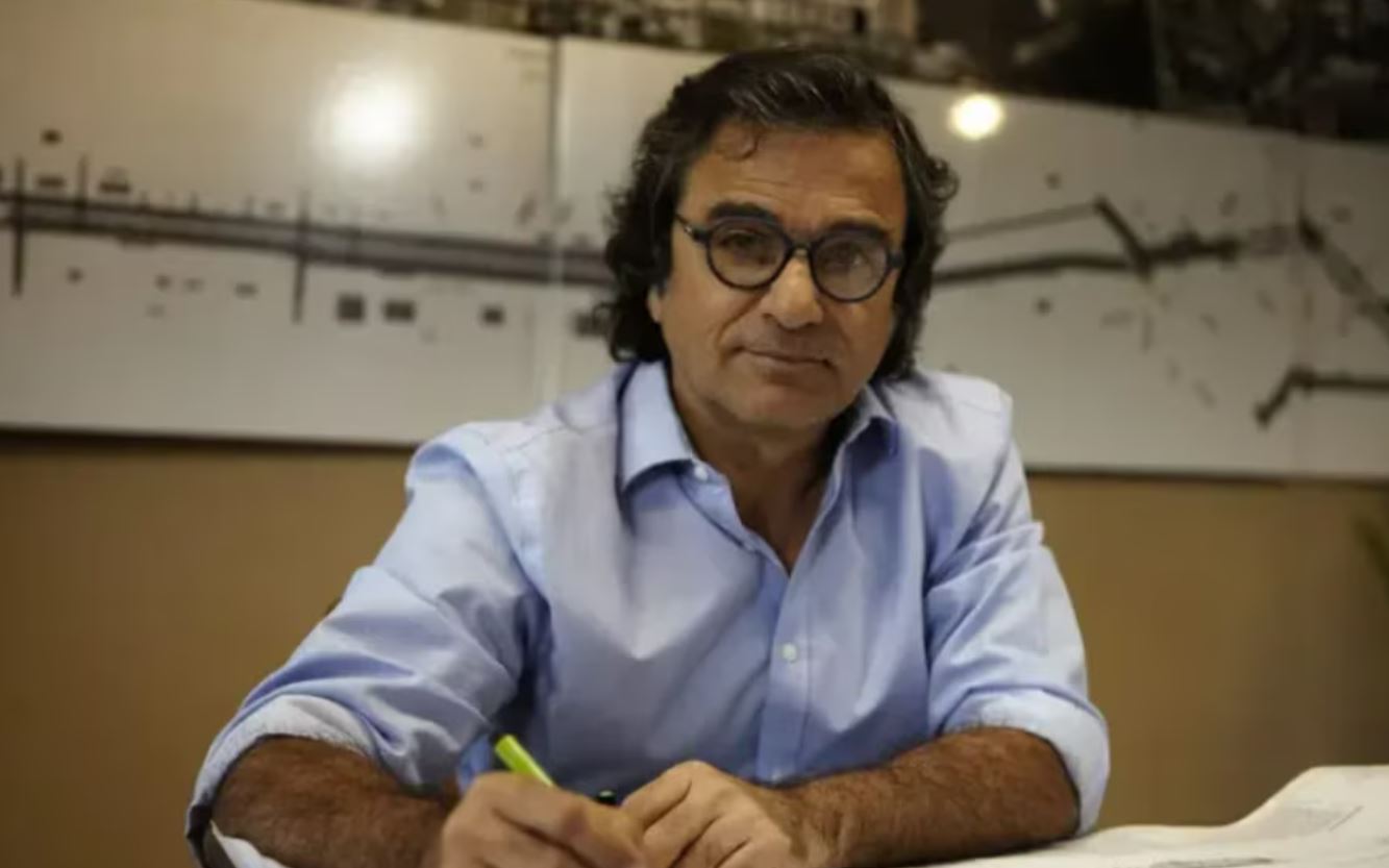 Echaron a Carlos Frugoni tras no declarar propiedades en EE.UU. ante la Oficina Anticorrupción