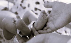 El derecho a no ser (y a elegir ser): la caída de la natalidad bajo la lupa del nuevo derecho de las familias