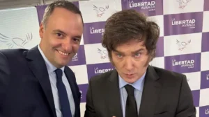 Milei defendió a Adorni y confirmó su continuidad en el cargo: "No voy a ejecutar a un inocente"