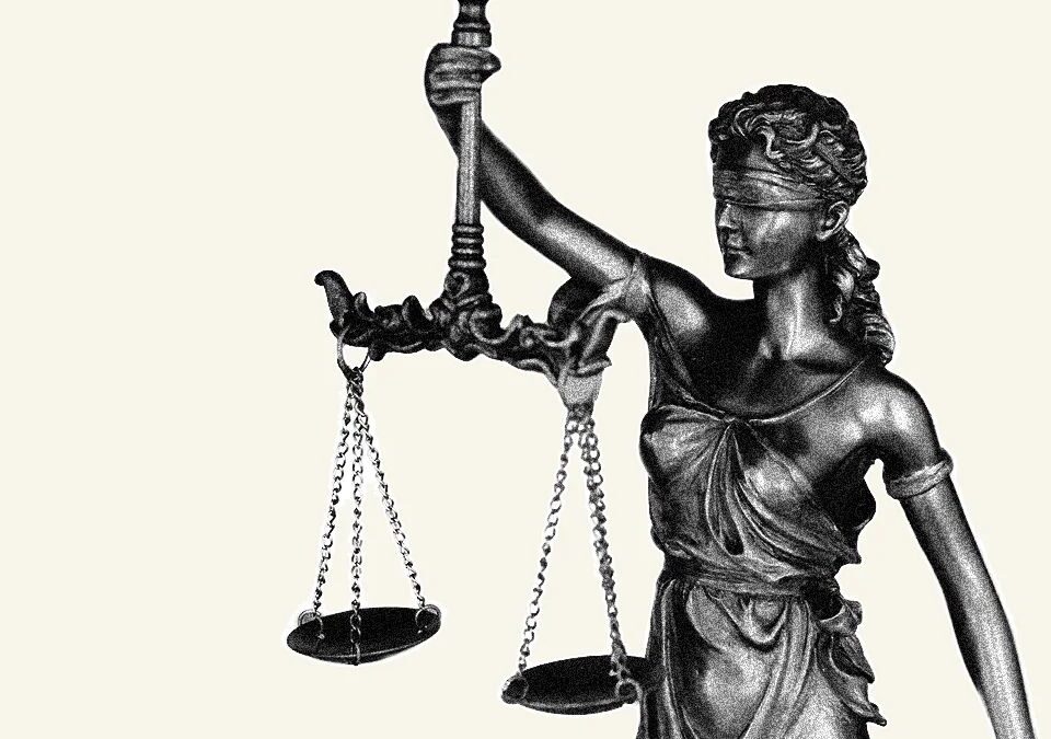 Más allá de un pliego: independencia judicial, libertad de prensa y división de poderes