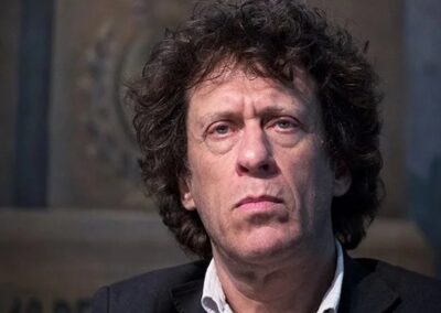 El periodista Pedro Brieger presentó una nueva liquidación contra RTA y reclama una indemnización de más de $400 millones